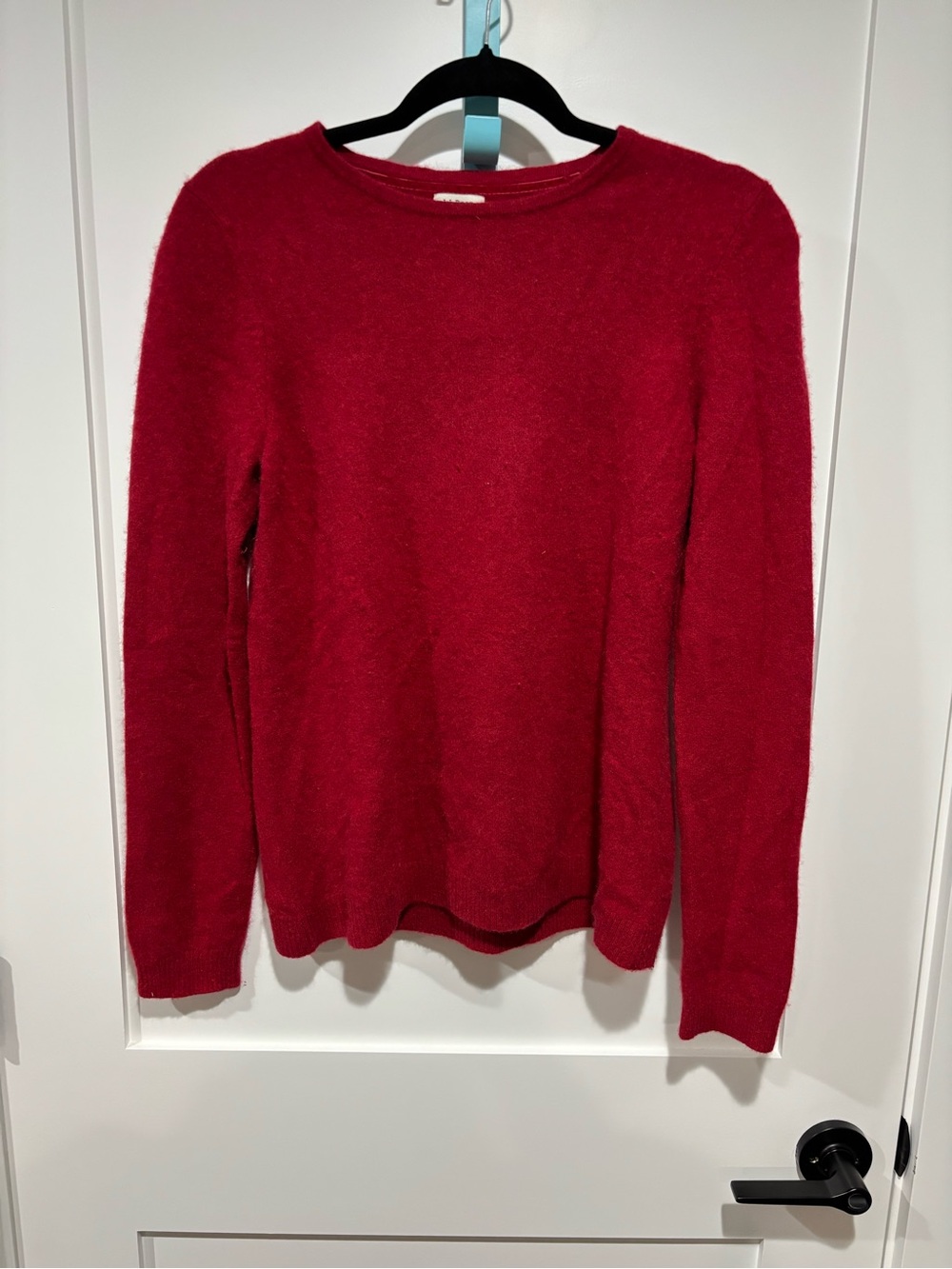 L.L. Bean Red 100% Cashmere Crewneck Pullover Ladies Sweater Large